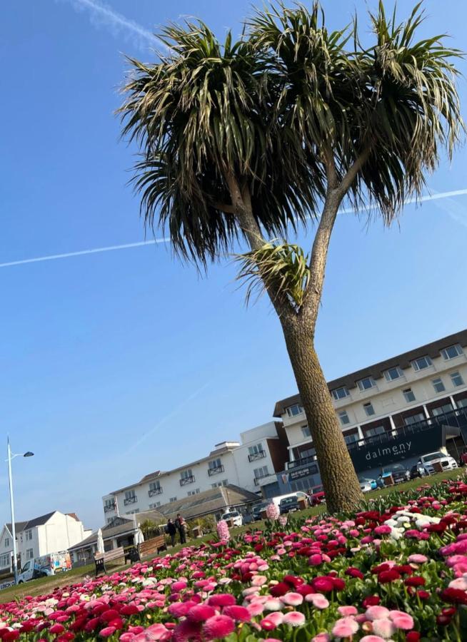 34Three Leilighet Lytham St. Annes Eksteriør bilde